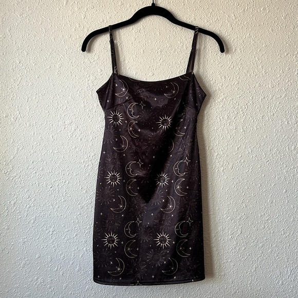 Urban Outfitters Zodiac Celestial Sateen Bodycon Mini Dress Size XS - Picture 2 of 7